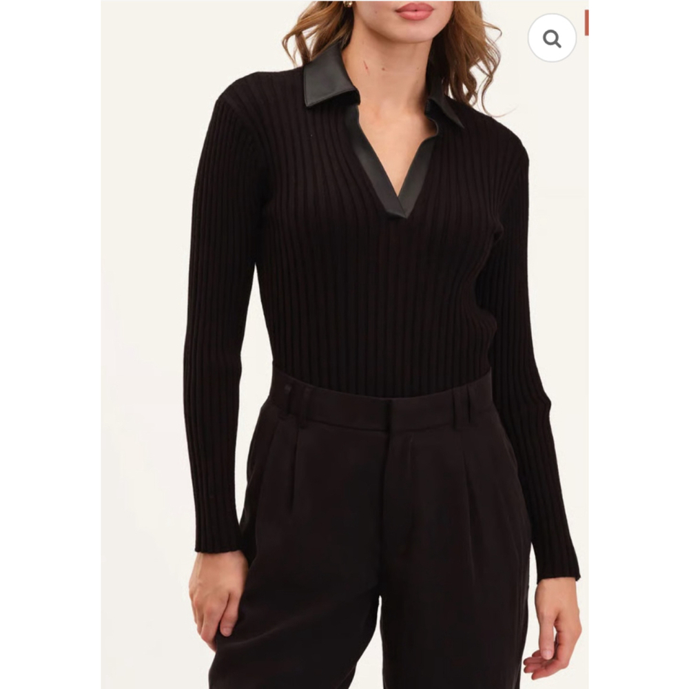 Truth by Republic Black Ribbed Collared Sweater Large